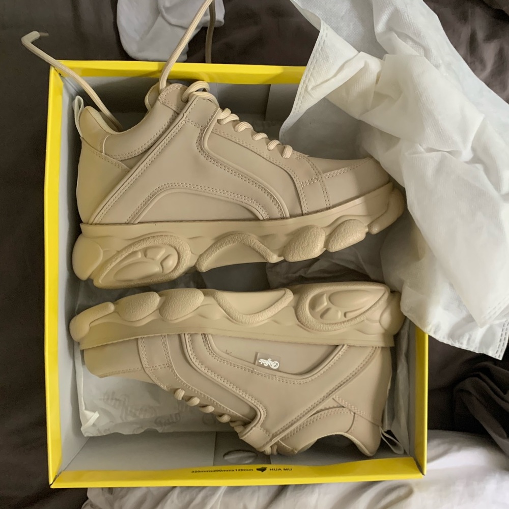 exclusive low platform chunky sneakers